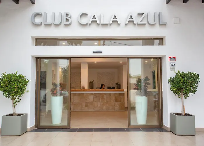 Apartamentos Club Cala Azul